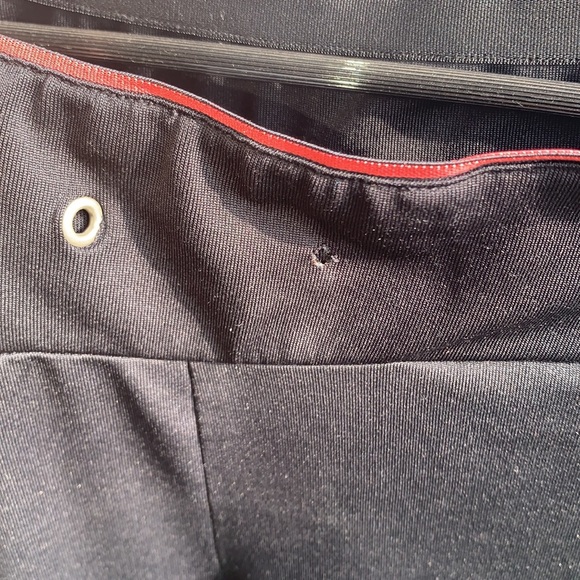 ADIDAS 3/4 length super comfortable workout leggings. Size M. Climalite. - Picture 7 of 7